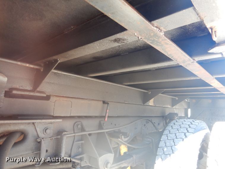 image for item HV9608 2002 Ford F550  dump truck