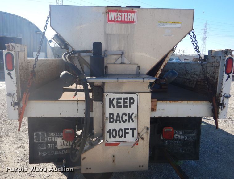 image for item HV9608 2002 Ford F550  dump truck