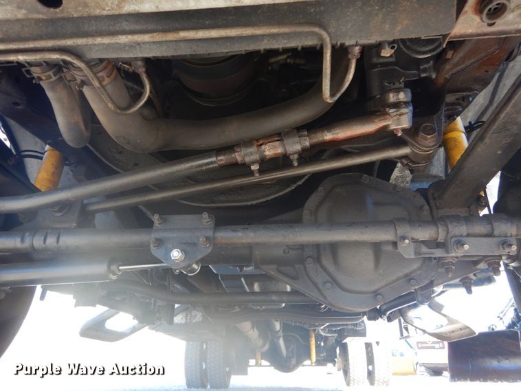 image for item HV9608 2002 Ford F550  dump truck