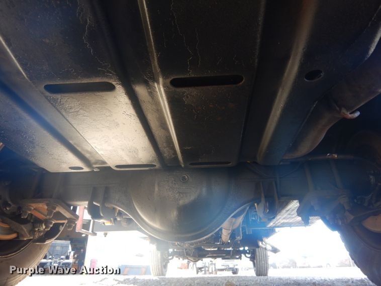 image for item HV9608 2002 Ford F550  dump truck