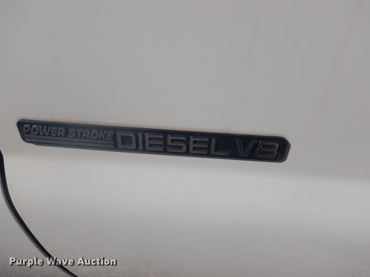 image for item HV9608 2002 Ford F550  dump truck