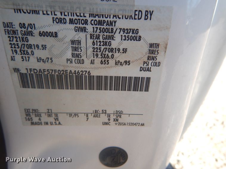 image for item HV9608 2002 Ford F550  dump truck