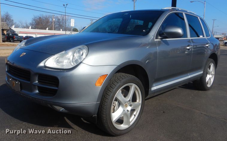 image for item HW9772 2006 Porsche Cayenne S  SUV
