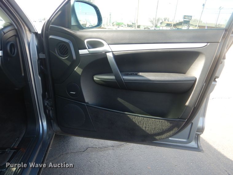 image for item HW9772 2006 Porsche Cayenne S  SUV