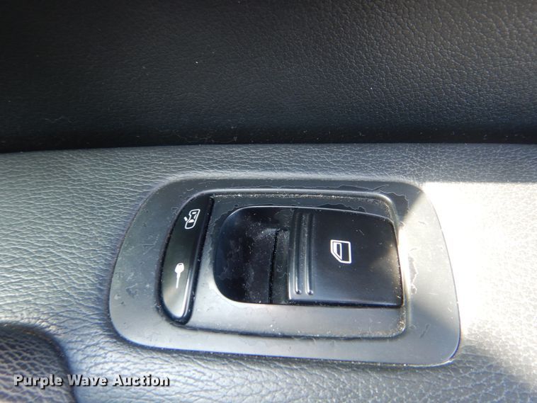 image for item HW9772 2006 Porsche Cayenne S  SUV