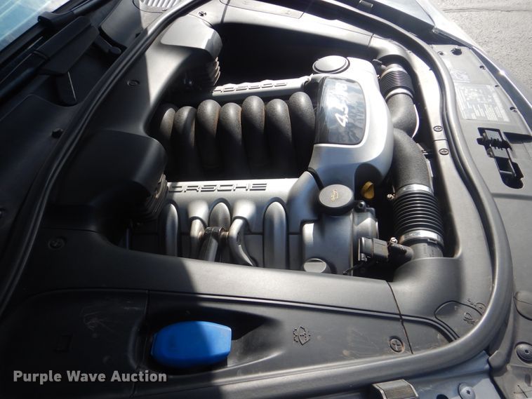 image for item HW9772 2006 Porsche Cayenne S  SUV