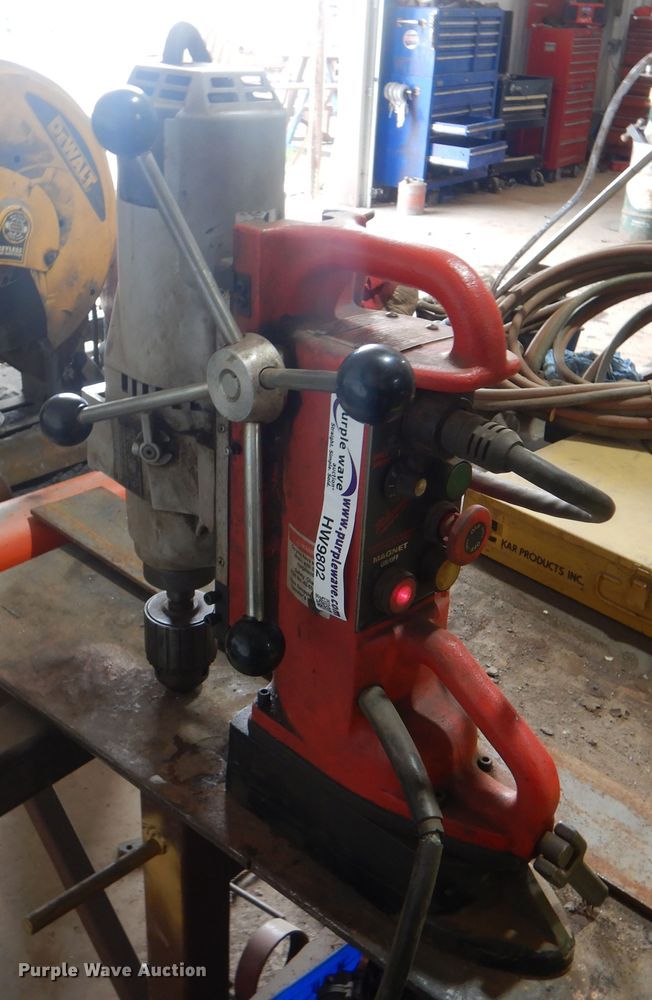 image for item HW9802 Milwaukee 4203  electromagnetic drill press