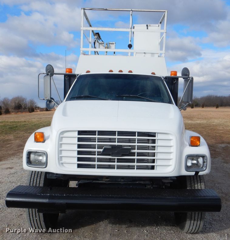 image for item HX9093 1999 Chevrolet C7500  hydroseeder truck