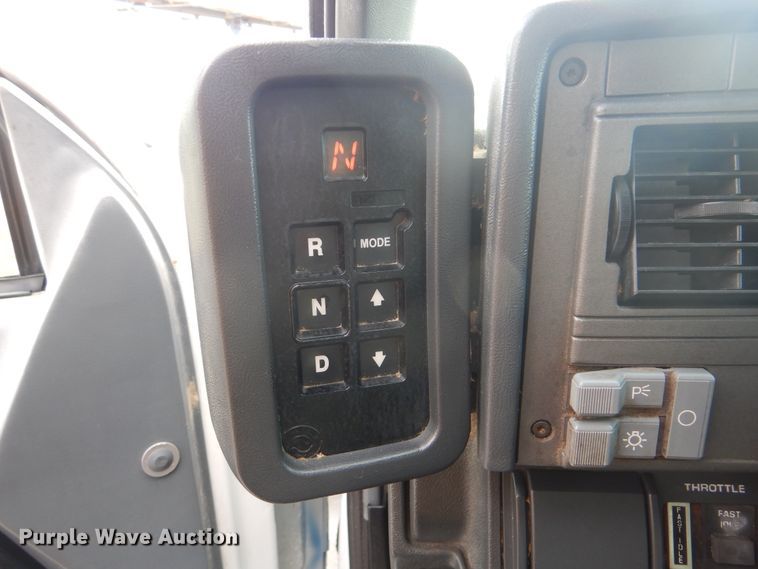 image for item HX9093 1999 Chevrolet C7500  hydroseeder truck