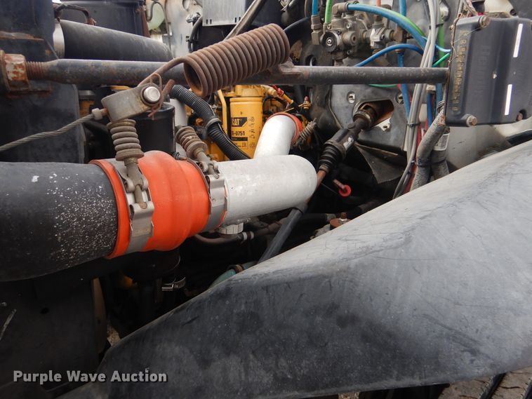 image for item HX9093 1999 Chevrolet C7500  hydroseeder truck