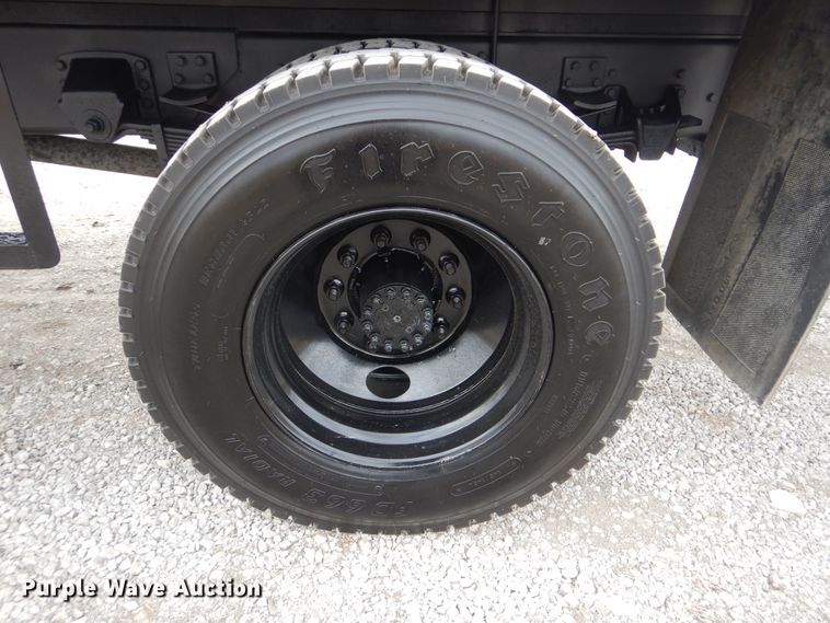 image for item HX9093 1999 Chevrolet C7500  hydroseeder truck