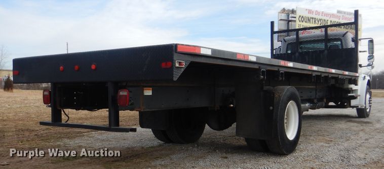 image for item HX9102 2013 Freightliner M2 106  flatbed truck