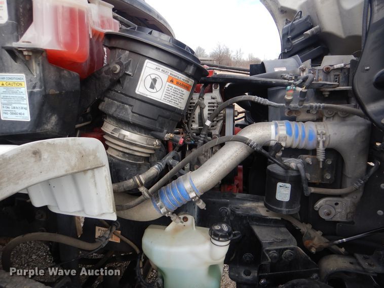 image for item HX9102 2013 Freightliner M2 106  flatbed truck