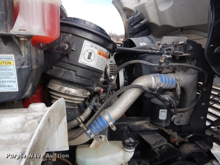 image for item HX9102 2013 Freightliner M2 106  flatbed truck