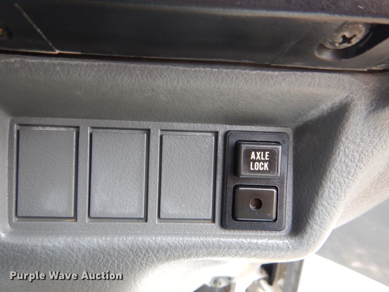 image for item HX9106 1998 Suzuki Carry DD51T  mini truck