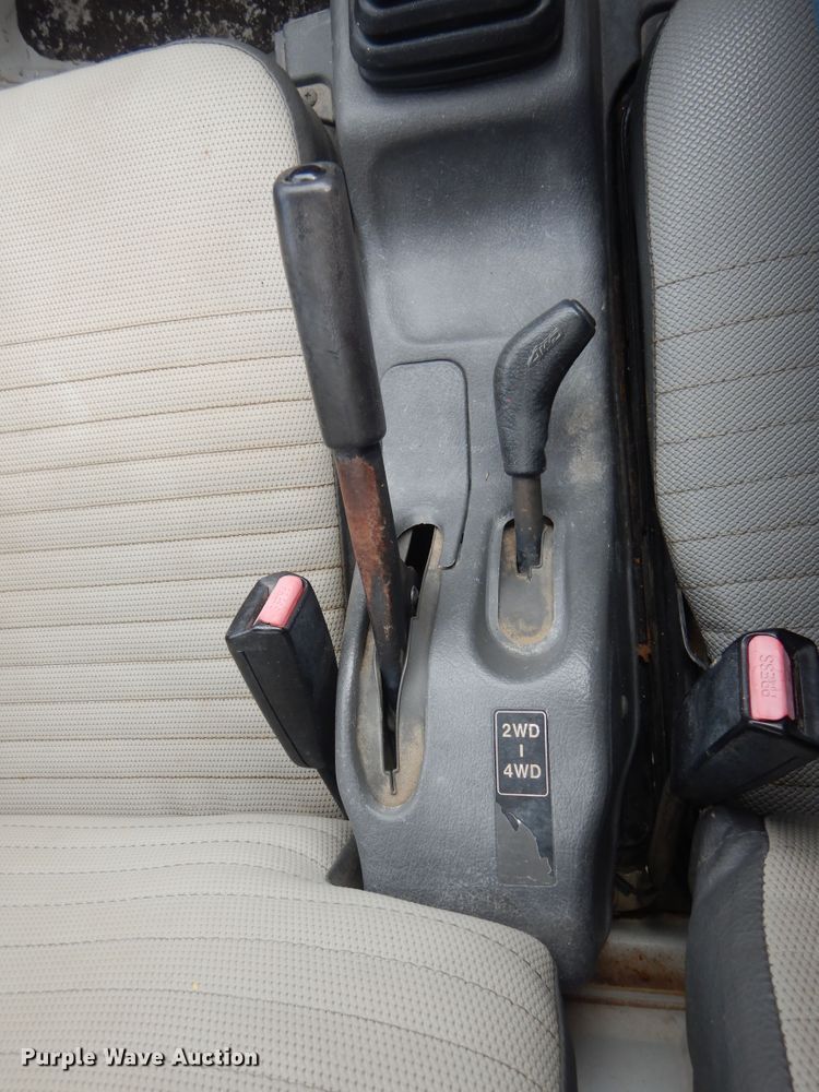 image for item HX9106 1998 Suzuki Carry DD51T  mini truck