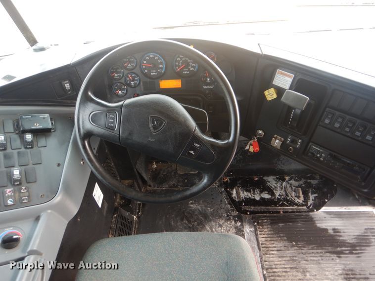 image for item HX9118 2008 International CE school  bus