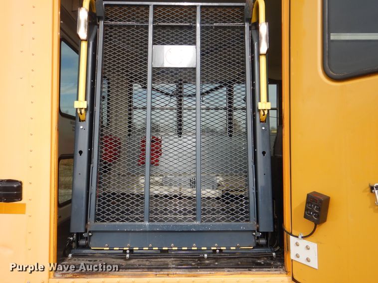 image for item HX9118 2008 International CE school  bus