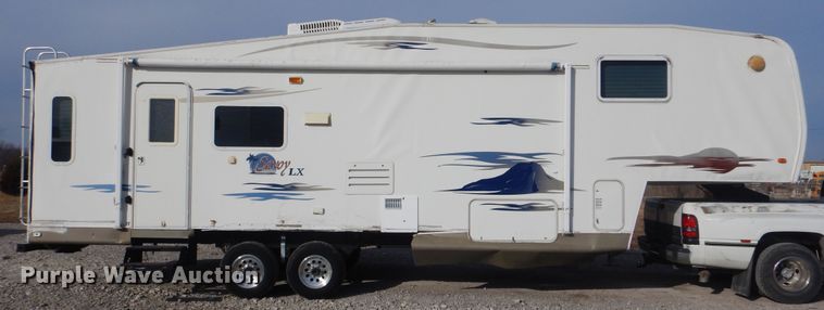 image for item HX9124 2006 Holiday Rambler Savoy LX  camper