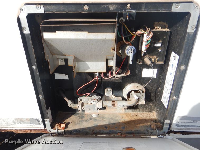 image for item HX9124 2006 Holiday Rambler Savoy LX  camper