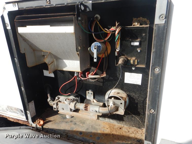 image for item HX9124 2006 Holiday Rambler Savoy LX  camper