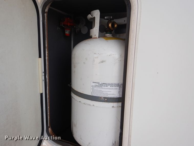 image for item HX9124 2006 Holiday Rambler Savoy LX  camper