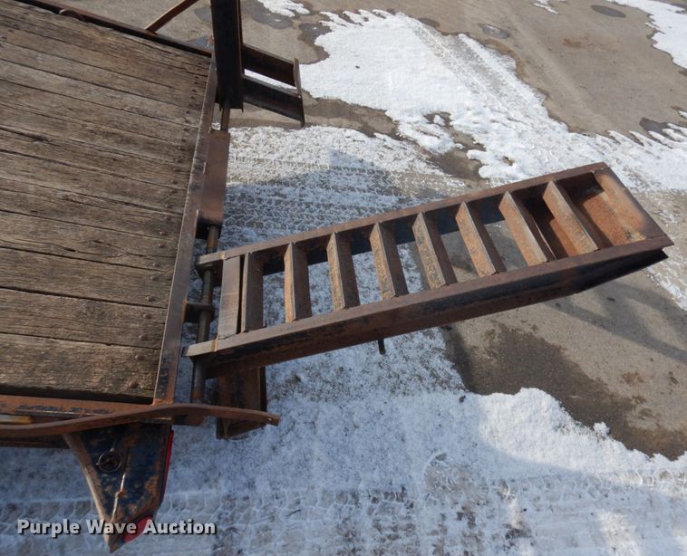 image for item HX9538 2005 Redi  utility trailer