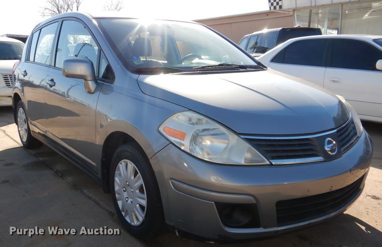 image for item HY9970 2009 Nissan Versa