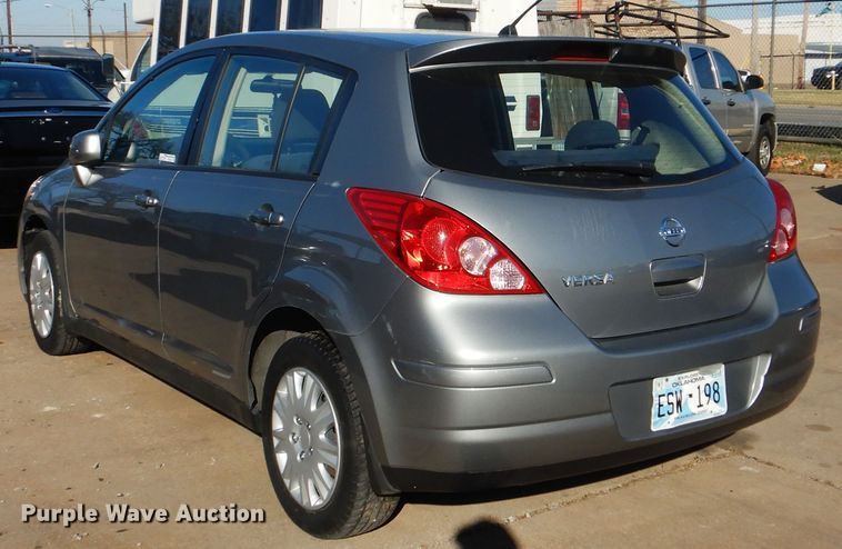 image for item HY9970 2009 Nissan Versa