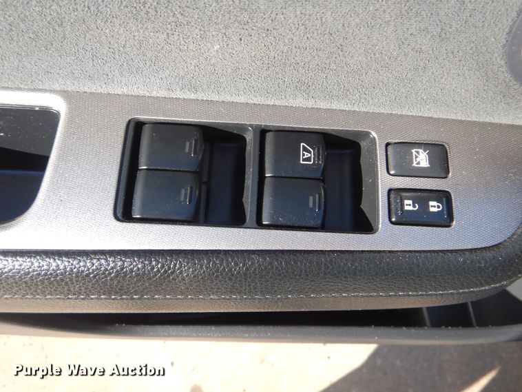 image for item HY9970 2009 Nissan Versa