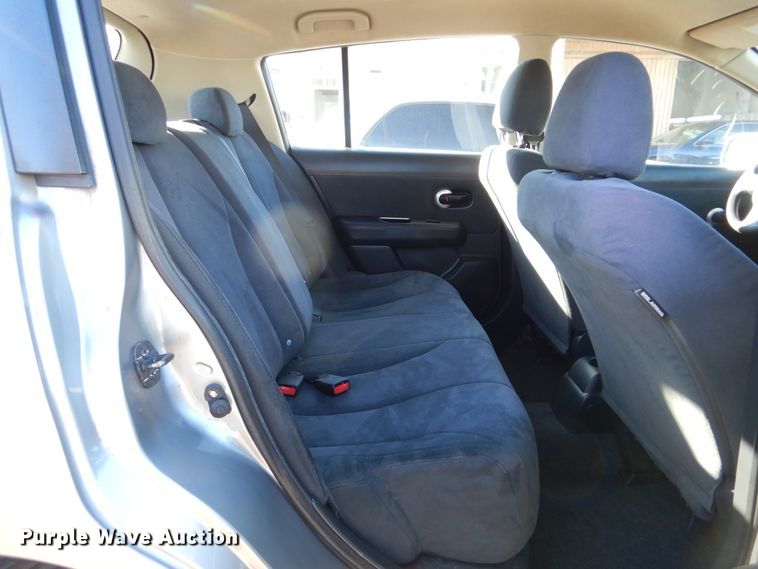 image for item HY9970 2009 Nissan Versa