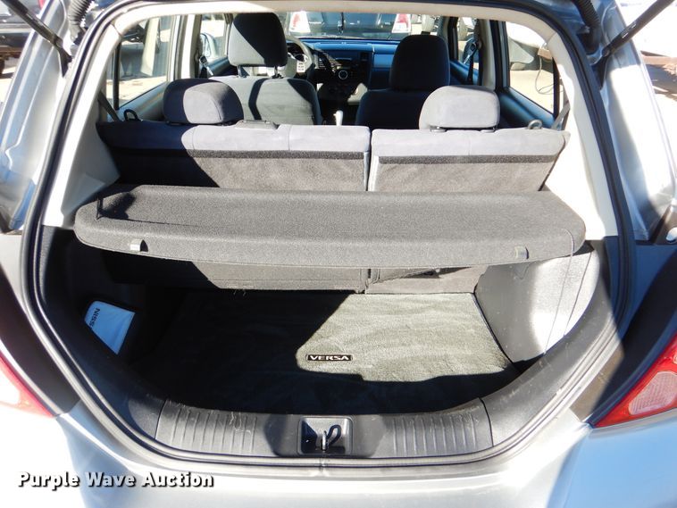 image for item HY9970 2009 Nissan Versa