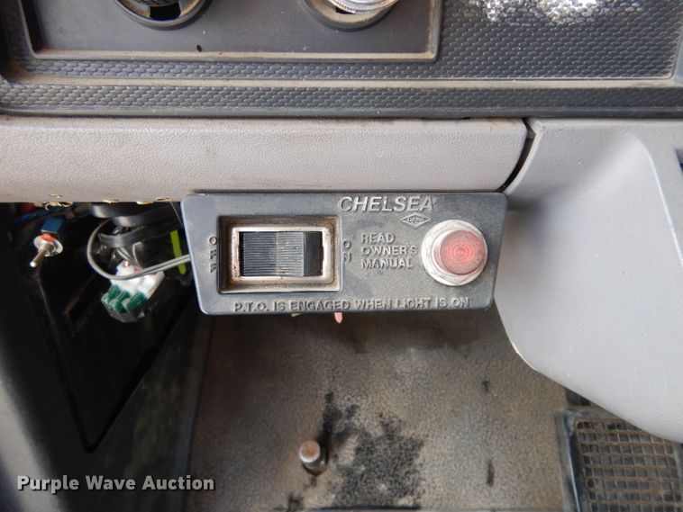 image for item IG9171 1997 Ford F800  utility / service truck