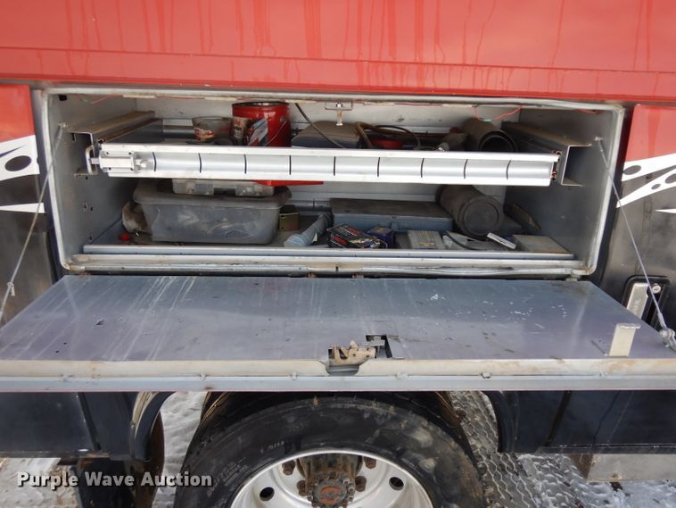 image for item IG9171 1997 Ford F800  utility / service truck