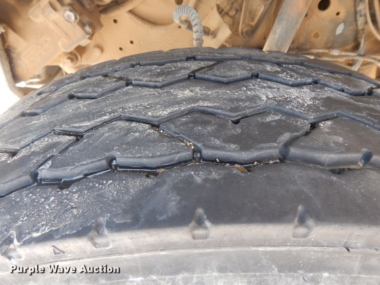 image for item IG9171 1997 Ford F800  utility / service truck