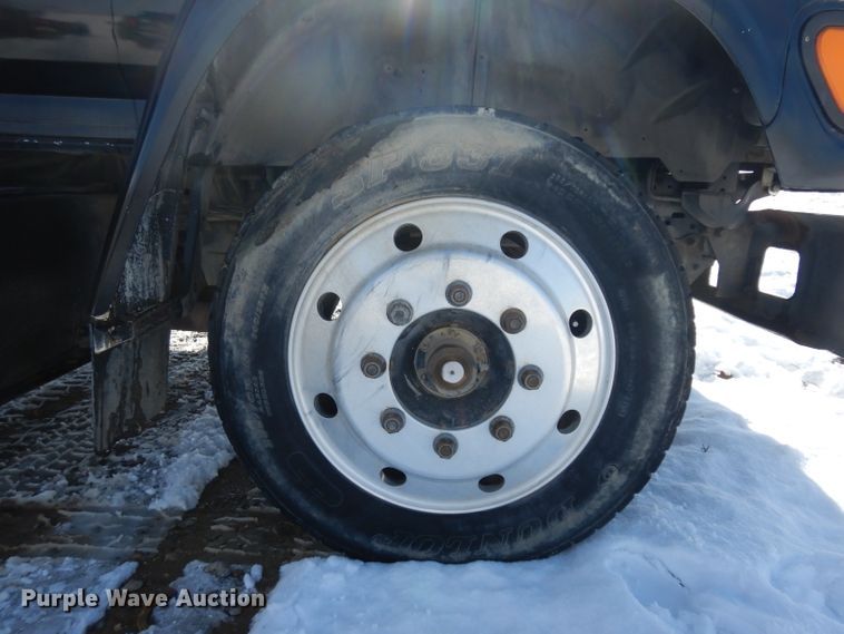 image for item IG9171 1997 Ford F800  utility / service truck