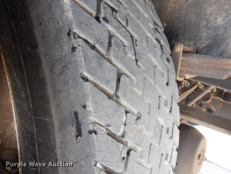 image for item IG9173 2009 International DuraStar 4300  box truck