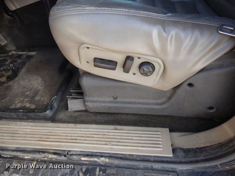 image for item IG9177 2003 Hummer H2  SUV