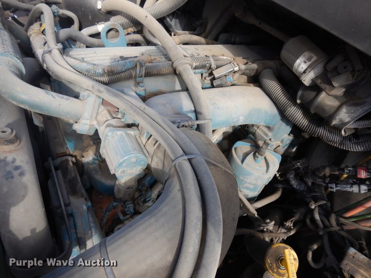 image for item IG9178 2007 International 4300  box truck