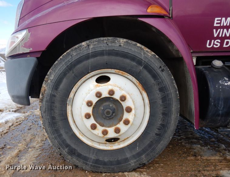 image for item IG9178 2007 International 4300  box truck