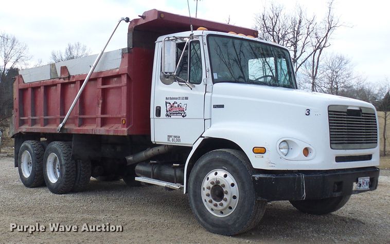 image for item DC2762 1997 Freightliner FL112  dump truck