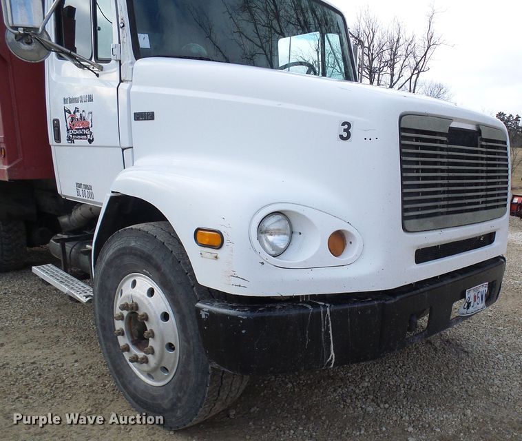 image for item DC2762 1997 Freightliner FL112  dump truck