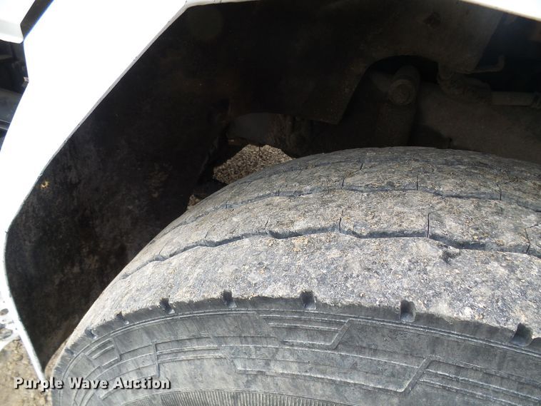 image for item DC2762 1997 Freightliner FL112  dump truck