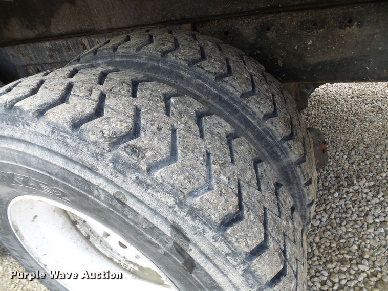 image for item DC2762 1997 Freightliner FL112  dump truck