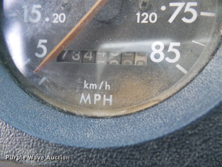 image for item DC2762 1997 Freightliner FL112  dump truck