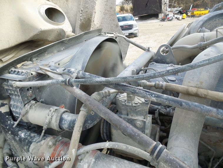 image for item DC2762 1997 Freightliner FL112  dump truck