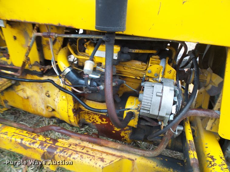 image for item DC2821 Massey Ferguson MF2200  forklift