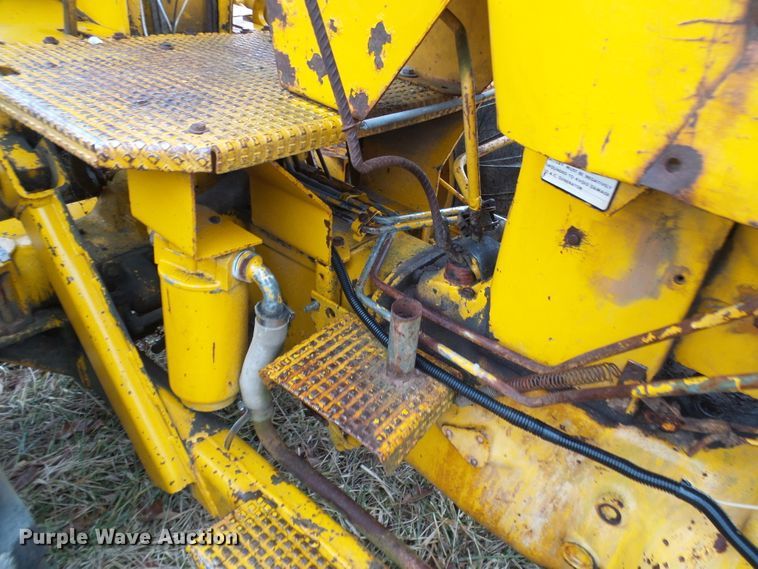 image for item DC2821 Massey Ferguson MF2200  forklift