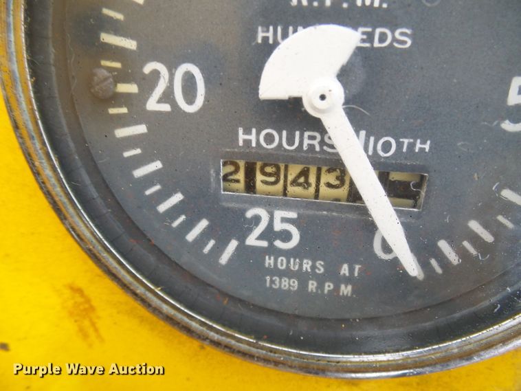 image for item DC2821 Massey Ferguson MF2200  forklift