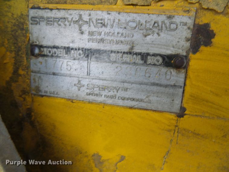 image for item DC2822 1976 New Holland L775  skid steer loader